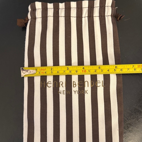 Henri Bendel Signature Accessory Bags - Picture 4 of 6